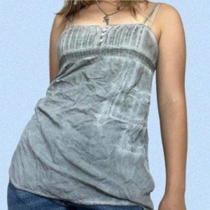 SUPER CUTE URBAN OUTFITTERS TOP